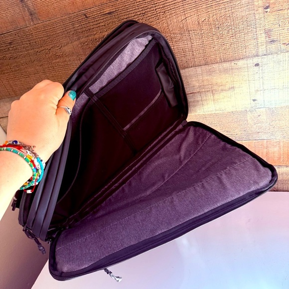 Nomatic Tech Case Bag - Picture 11 of 14